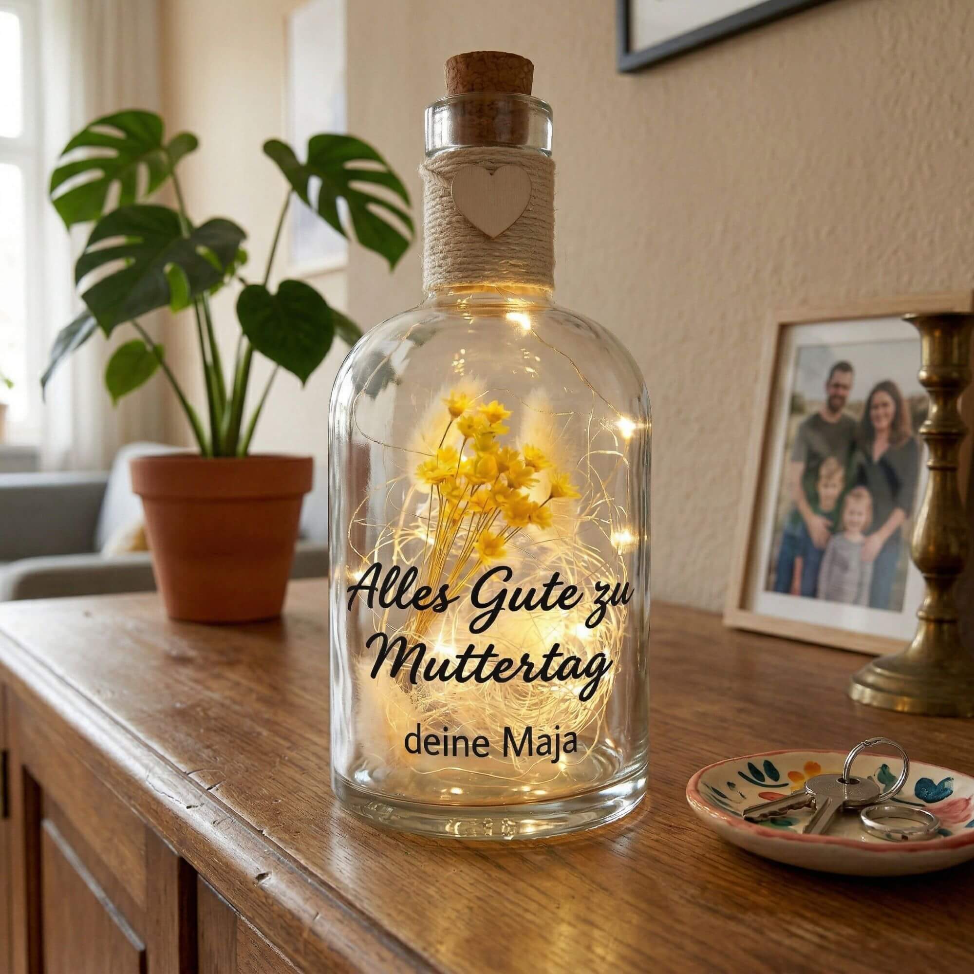 Personalisierte Flower Bottle mit LED-Licht und Wunschtext