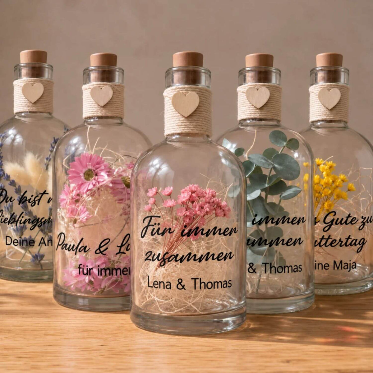Personalisierte Flower Bottle mit LED-Licht und Wunschtext